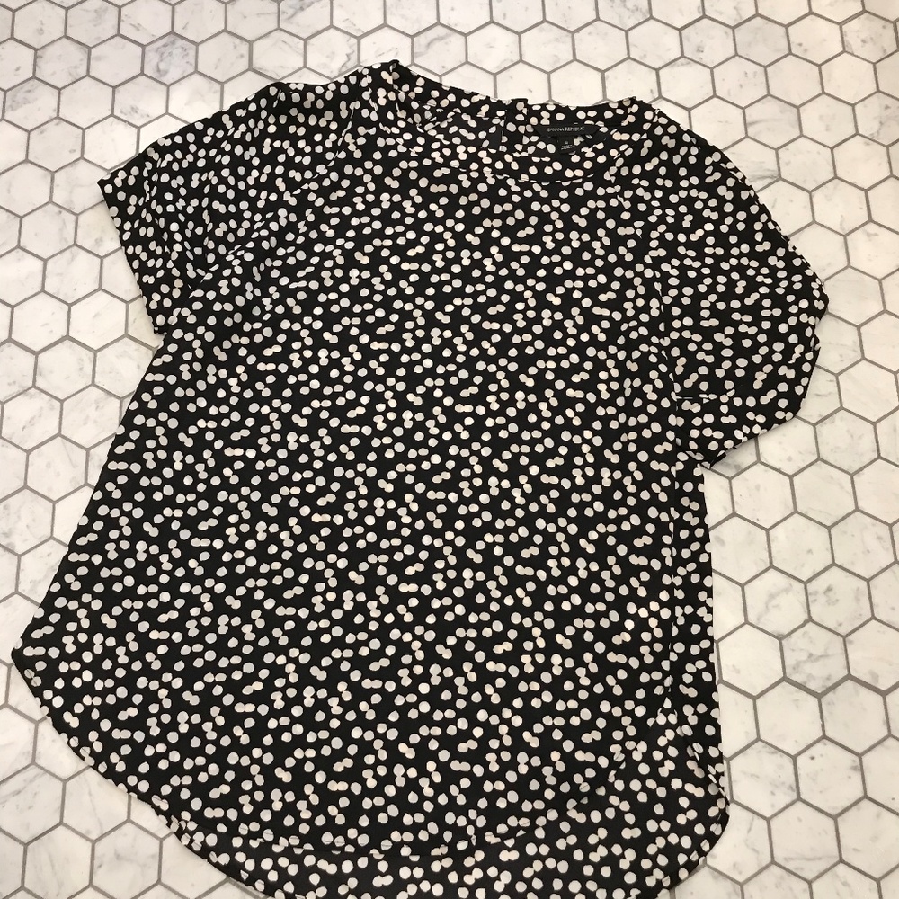 ✿Banana Republic Dot Short Sleeve Blouse✿